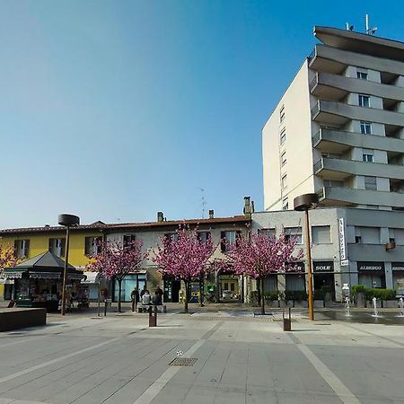 Albergo Sole Mariano Comense Eksteriør billede